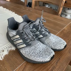 Mens Adidas Ultrasboost tennis shoes